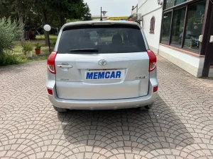 Toyota 2.2 D-4D 177CV Sol Plus